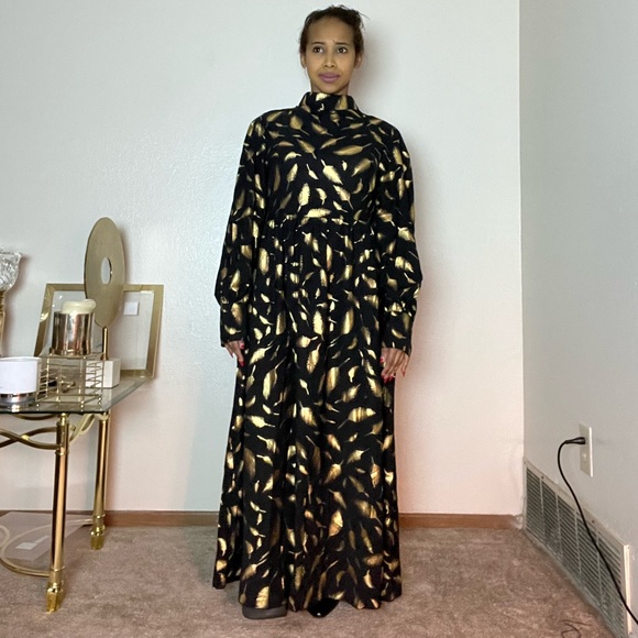 SHEIN | Dresses | Shein Black And Gold Maxi Long Sleeve | Poshmark